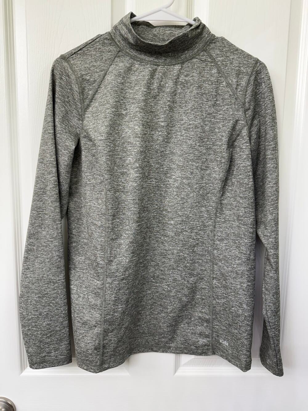 Zuda small heathered grey long sleeve mock neck